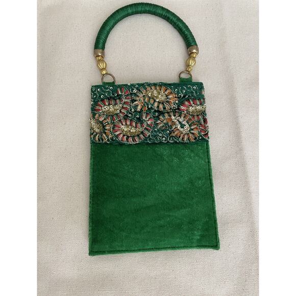 Women's elegant handbag made of velvet. Emerald color - Picture 9 of 9